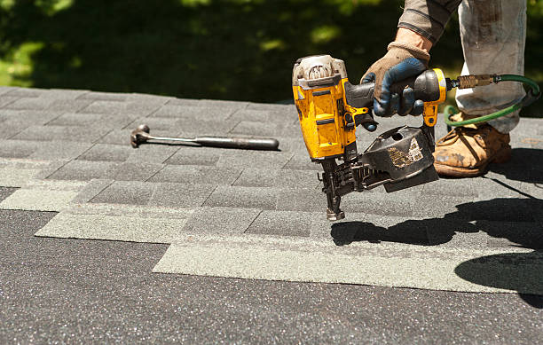 Best Flat Roof Repair Services  in Roberts, WI